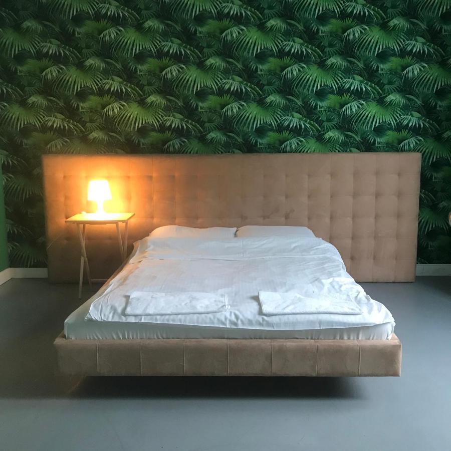 Economy Double Room or Toilet