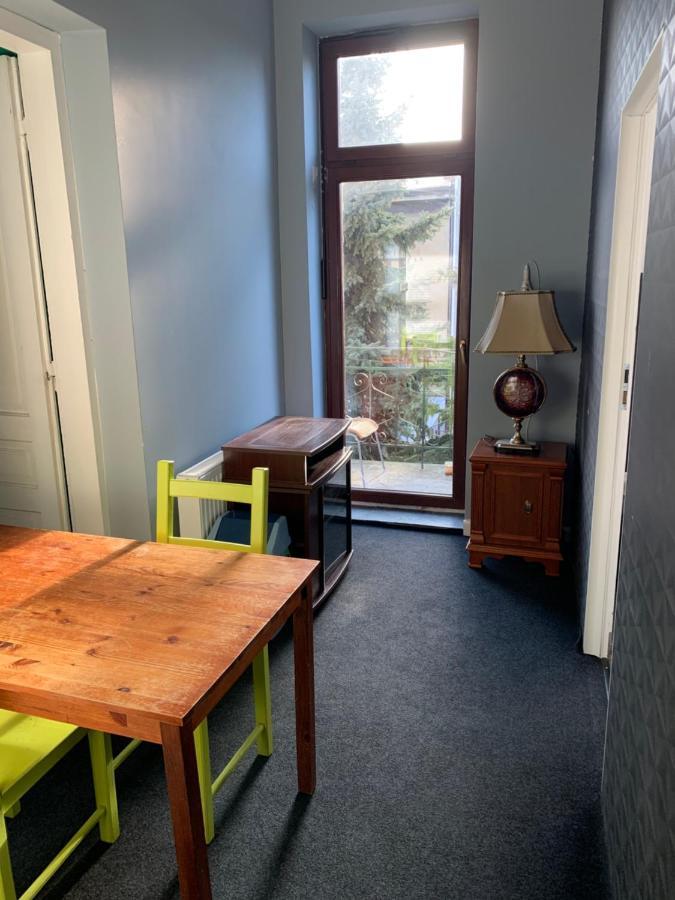 Economy Double Room or Toilet